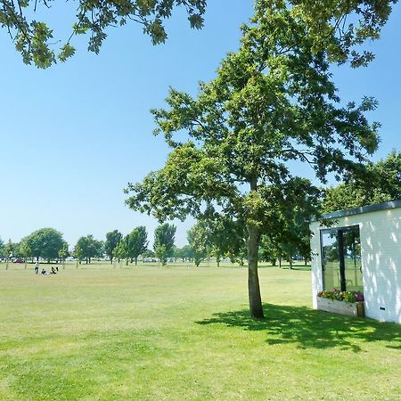 Courtside Apartment Southsea 朴次茅斯 外观 照片